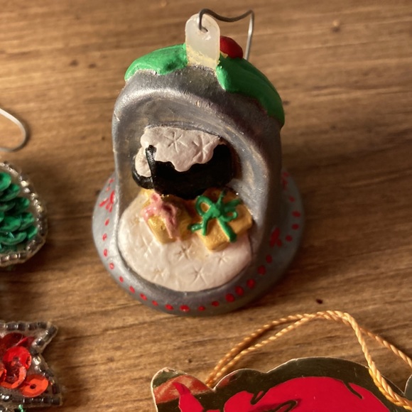 Bundle (4) Vintage Ornaments 1 1/2-4” Santa Mailbox Candy Canes Nutcracker - Picture 3 of 5